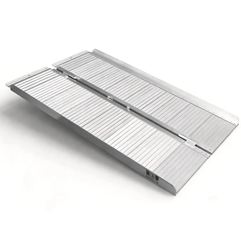 バン用折りたたみ式フラットスロープ