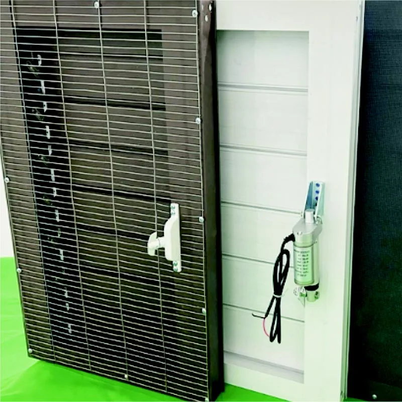 バントラック用の手動および自動ブラインド